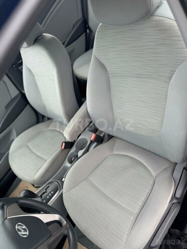 Hyundai Accent 2015, 133,576 km - 1.6 l - Gəncə