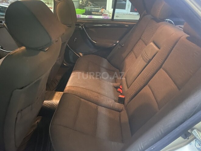 Mercedes C 240 1999, 332,000 km - 2.4 l - Ağcabədi