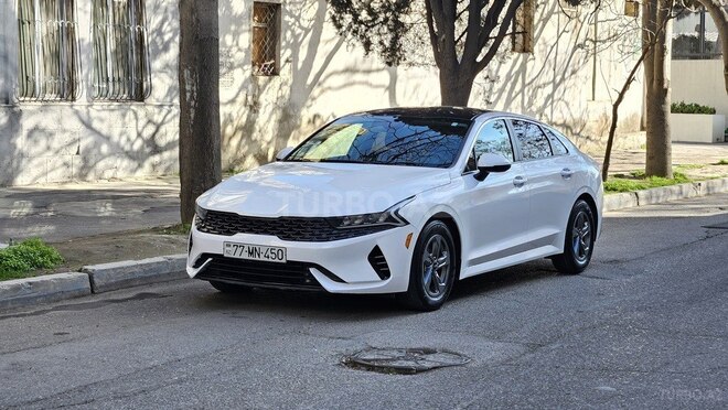 Kia K5-12