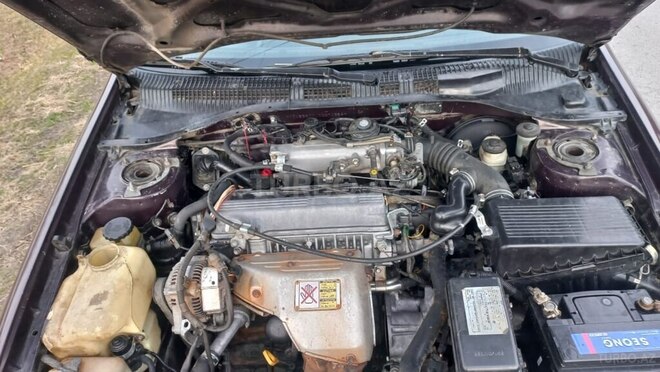 Toyota Carina 1994, 658,200 km - 2.0 l - Zaqatala