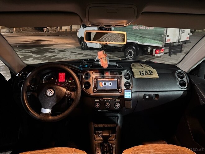 Volkswagen Tiguan 2009, 197,000 km - 2.0 л - Bakı