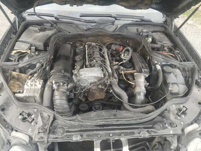 Mercedes C 220 d 2003, 290,600 km - 2.2 l - Bakı