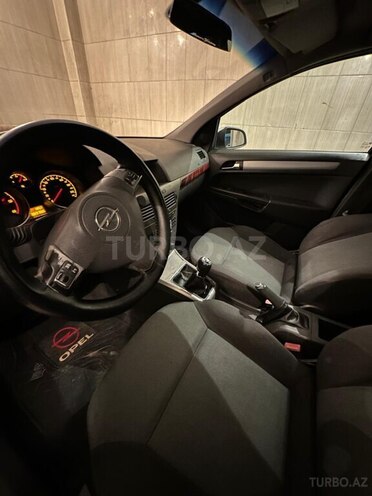 Opel Astra 2006, 367,000 km - 1.3 l - Bakı