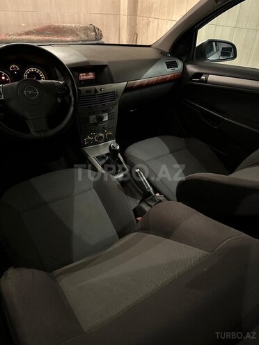 Opel Astra 2006, 367,000 km - 1.3 l - Bakı