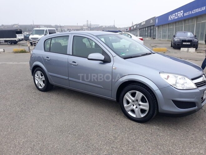 Opel Astra 2009, 218,000 km - 1.4 l - Bakı