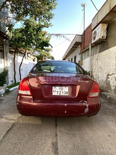 Hyundai Elantra 2001, 293,000 km - 2.0 l - Bakı