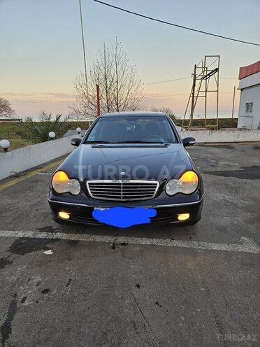 Mercedes C 240 2000, 298,600 km - 2.4 л - Lənkəran