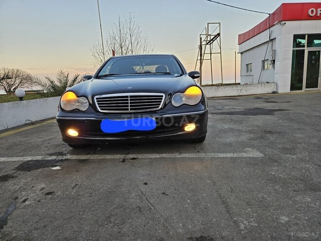 Mercedes C 240 2000, 298,600 km - 2.4 л - Lənkəran