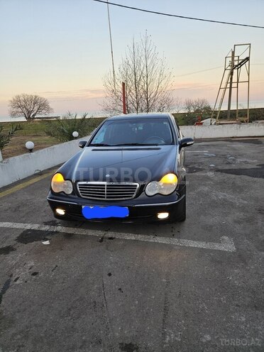 Mercedes C 240 2000, 298,600 km - 2.4 л - Lənkəran