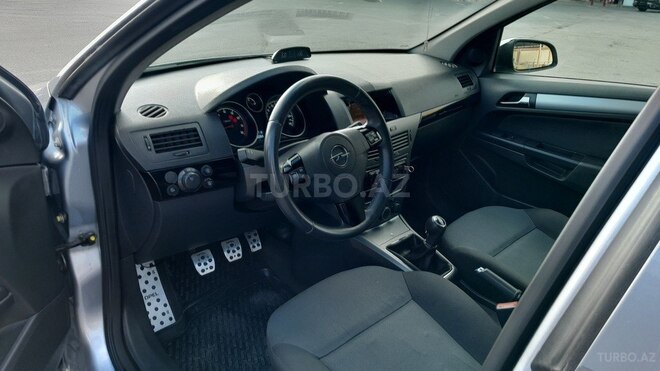Opel Astra 2006, 215,000 km - 1.4 l - Sumqayıt