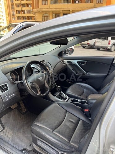 Hyundai Avante 2015, 83,800 km - 1.6 l - Bakı