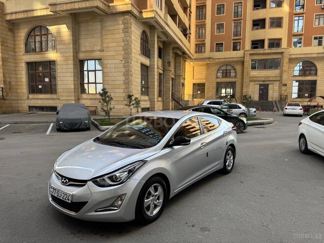 Hyundai Avante 2015, 83,800 km - 1.6 l - Bakı