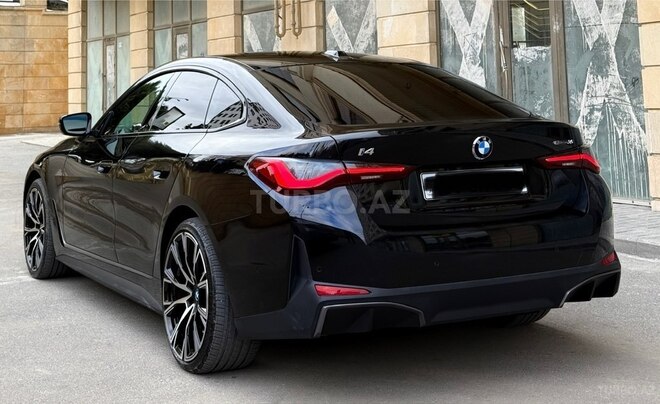 BMW i4 2023, 30,000 km - 0.0 л - Bakı
