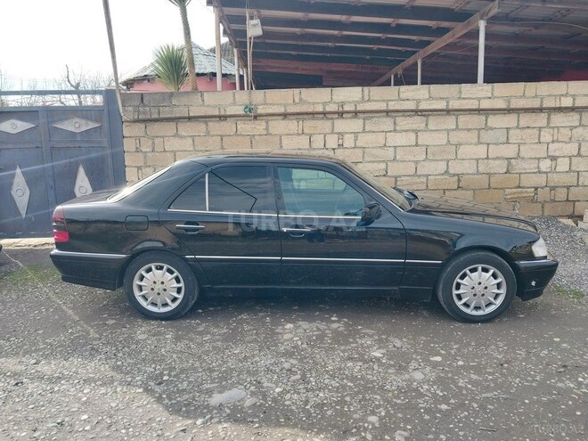 Mercedes C 230 1996, 200,000 km - 2.3 л - Xaçmaz