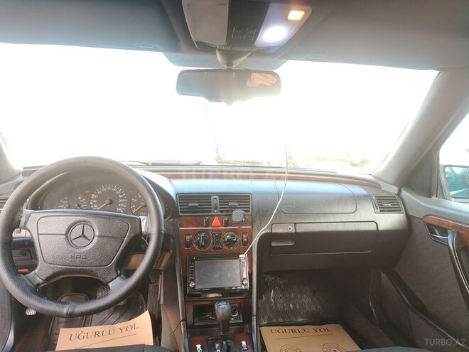 Mercedes C 200 1996, 544,000 km - 2.0 l - Saatlı
