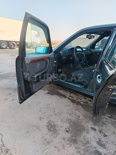 Mercedes C 200 1996, 544,000 km - 2.0 l - Saatlı
