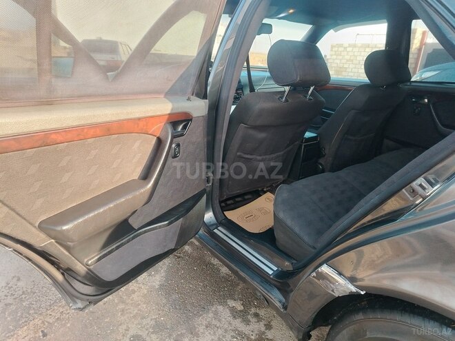 Mercedes C 200 1996, 544,000 km - 2.0 l - Saatlı