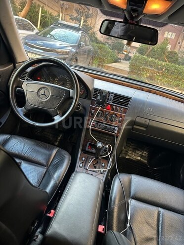 Mercedes C 240 1998, 400,578 km - 2.4 l - Bakı