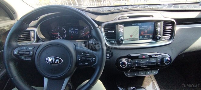 Kia Sorento-3