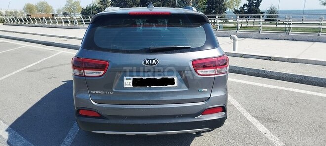 Kia Sorento-9