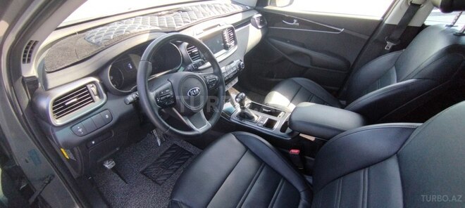 Kia Sorento-5