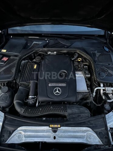 Mercedes C 300 4MATIC 2015, 178,000 km - 2.0 l - Bakı