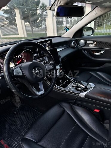 Mercedes C 300 4MATIC 2015, 178,000 km - 2.0 l - Bakı