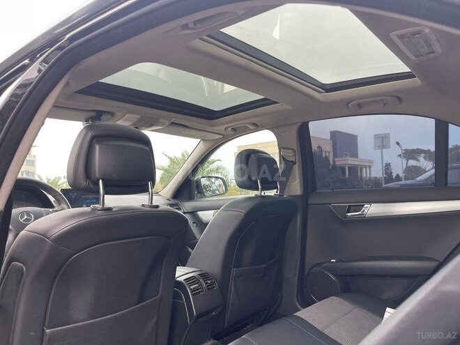 Mercedes C 300 2008, 242,000 km - 3.0 l - Bakı