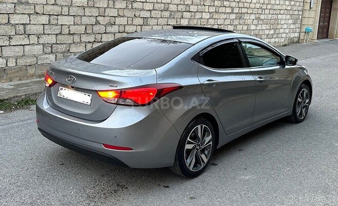 Hyundai Elantra 2015, 151,000 km - 1.8 l - Bakı