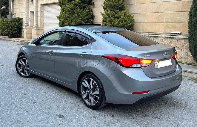 Hyundai Elantra 2015, 151,000 km - 1.8 l - Bakı
