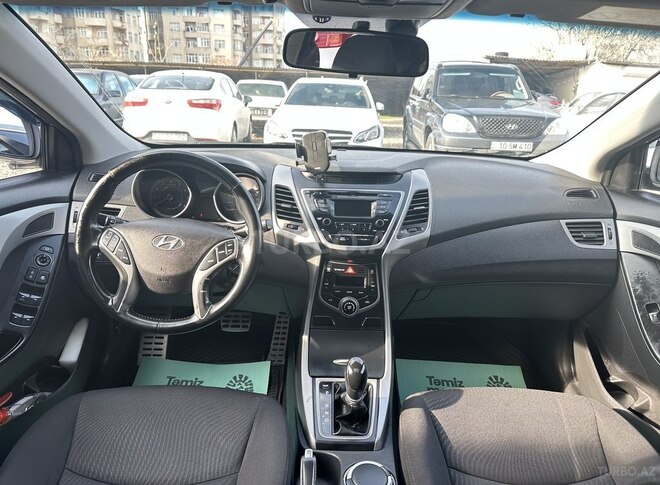 Hyundai Elantra 2015, 151,000 km - 1.8 l - Bakı