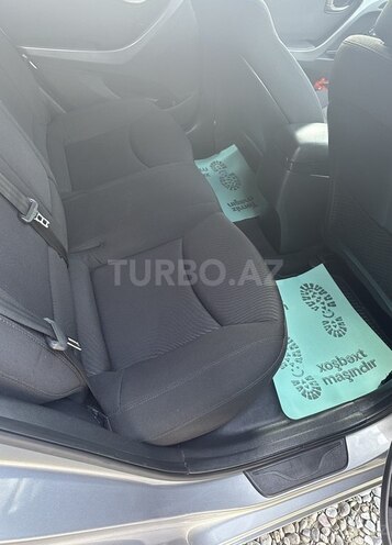 Hyundai Elantra 2015, 151,000 km - 1.8 l - Bakı