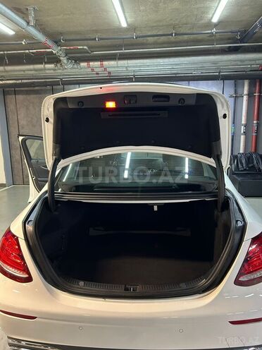 Mercedes E 200 d 2016, 157,000 km - 2.0 l - Bakı