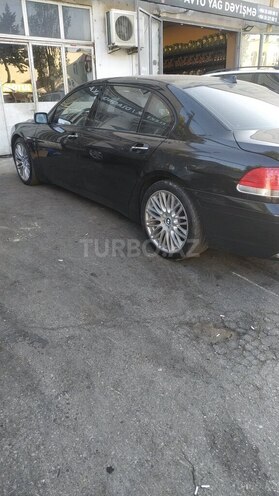 BMW 745 2004, 310,000 km - 4.4 l - Bakı