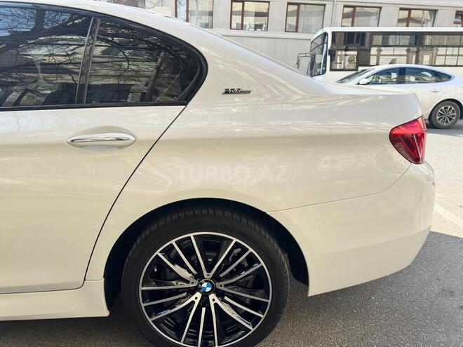 BMW 520 2016, 204,000 km - 2.0 l - Bakı