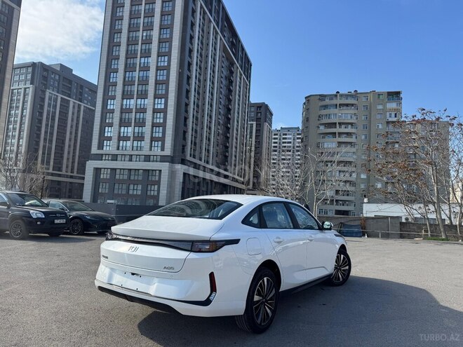 Changan Qiyuan A05-2