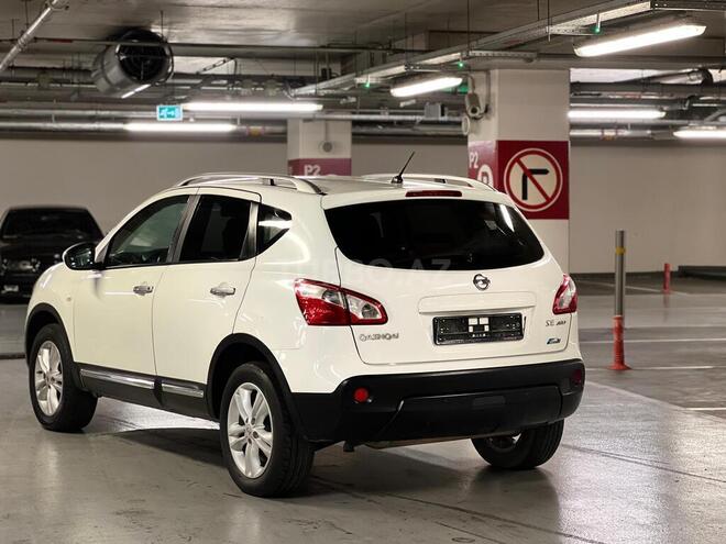 Nissan Qashqai 2010, 211,000 km - 2.0 л - Bakı