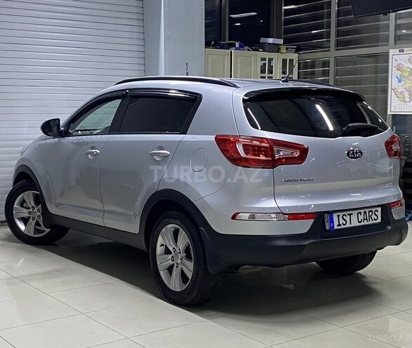 Kia Sportage-12