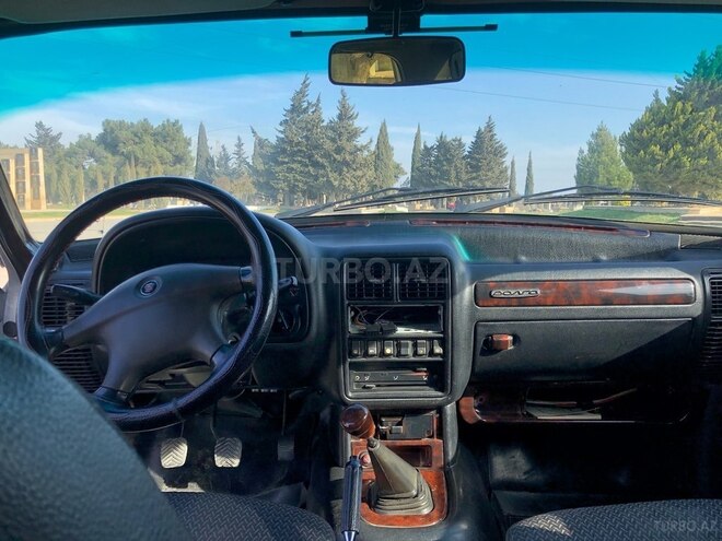 GAZ 31105 2004, 275,000 km - 2.5 l - Bakı