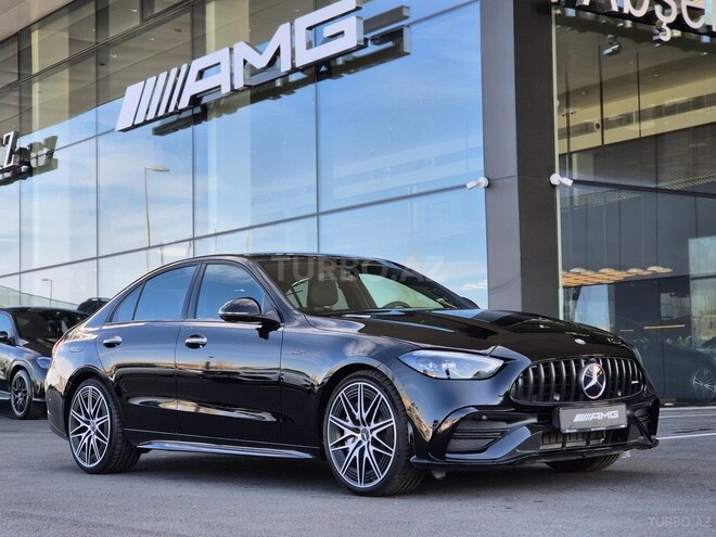 Mercedes C 43 AMG 4MATIC-1