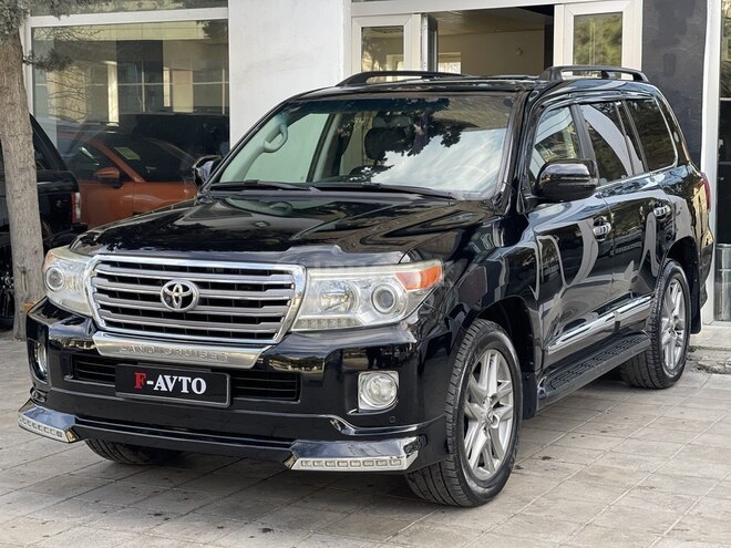 Toyota Land Cruiser-3