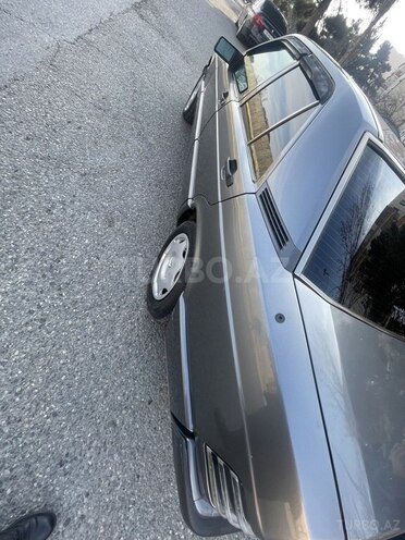 Mercedes 190 1991, 230,000 km - 2.0 l - Bakı