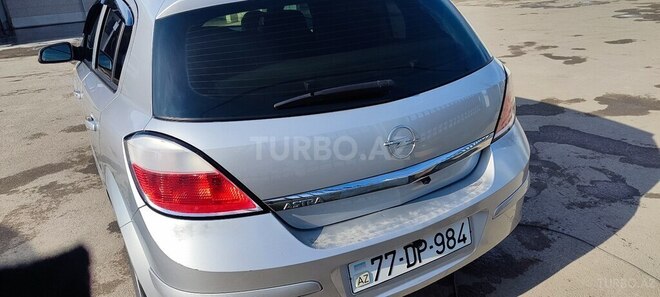 Opel Astra 2004, 277,000 km - 1.4 л - Bakı