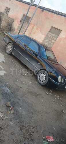 Mercedes E 280 1998, 450,000 km - 2.8 l - Bakı