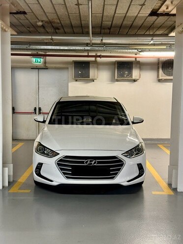 Hyundai Avante 2015, 198,000 km - 1.6 л - Bakı