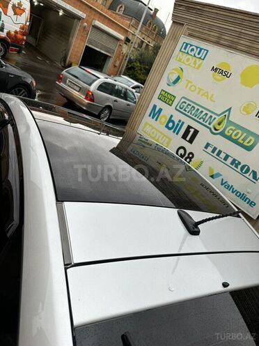 Toyota Prius 2010, 220,000 km - 1.8 l - Bakı