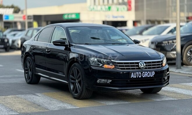 Volkswagen Passat 2017, 220,000 km - 2.0 l - Bakı