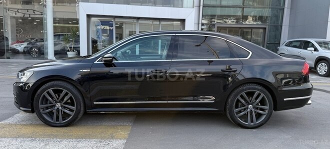 Volkswagen Passat 2017, 220,000 km - 2.0 l - Bakı