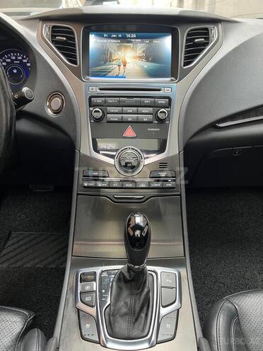 Hyundai Grandeur 2015, 230,000 km - 2.2 l - Bakı