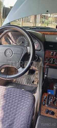 Mercedes C 240 1999, 222,952 km - 2.4 l - Sabirabad